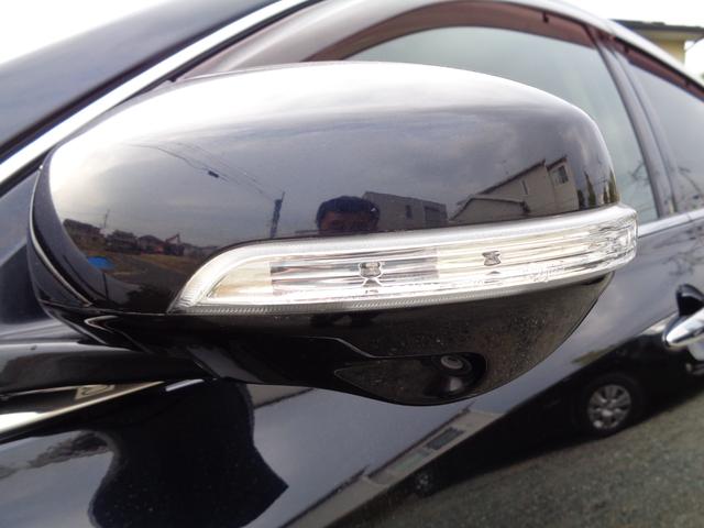 ティアナ ２５０ＸＬ　スポーティセレクション　レザーシート　インパル１９インチアルミホイール　フルセグナビ　ＥＴＣ　Ｂｌｕｅｔｏｏｔｈオーディオ　フロントカメラ　バックカメラ　サイドカメラ　パワーシート　オットマン　ゴールドエンブレム（76枚目）