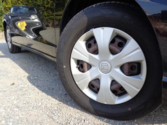 フリード 　ＧＨ　ワンオーナー　禁煙車　ワンセグナビ　バックカメラ　左側自動スライドドア　ＥＴＣ　ＨＩＤ　６人乗り　オートエアコン　オートライト　スマートキー　ＣＤ／ＤＶＤ（3枚目）