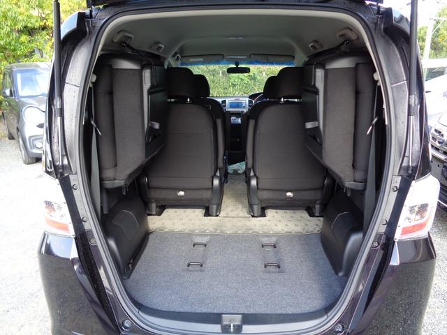 フリード 　ＧＨ　ワンオーナー　禁煙車　ワンセグナビ　バックカメラ　左側自動スライドドア　ＥＴＣ　ＨＩＤ　６人乗り　オートエアコン　オートライト　スマートキー　ＣＤ／ＤＶＤ（15枚目）