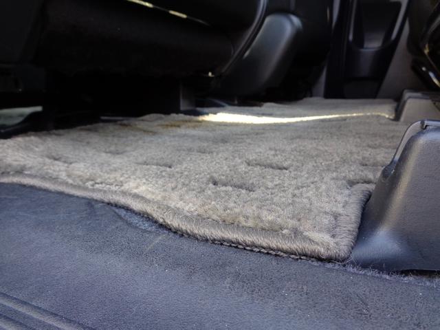 フリード 　ＧＨ　ワンオーナー　禁煙車　ワンセグナビ　バックカメラ　左側自動スライドドア　ＥＴＣ　ＨＩＤ　６人乗り　オートエアコン　オートライト　スマートキー　ＣＤ／ＤＶＤ（21枚目）