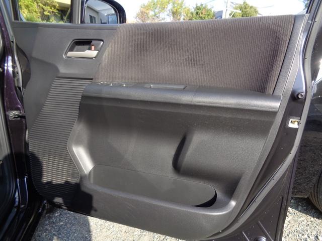 フリード 　ＧＨ　ワンオーナー　禁煙車　ワンセグナビ　バックカメラ　左側自動スライドドア　ＥＴＣ　ＨＩＤ　６人乗り　オートエアコン　オートライト　スマートキー　ＣＤ／ＤＶＤ（42枚目）