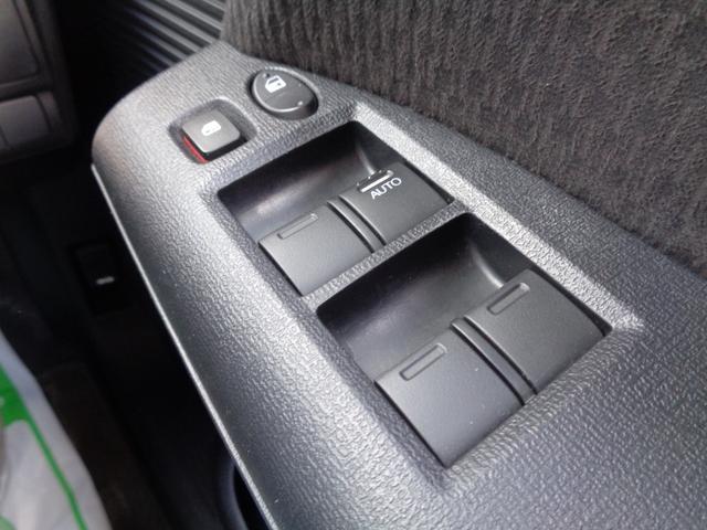 フリード 　ＧＨ　ワンオーナー　禁煙車　ワンセグナビ　バックカメラ　左側自動スライドドア　ＥＴＣ　ＨＩＤ　６人乗り　オートエアコン　オートライト　スマートキー　ＣＤ／ＤＶＤ（45枚目）