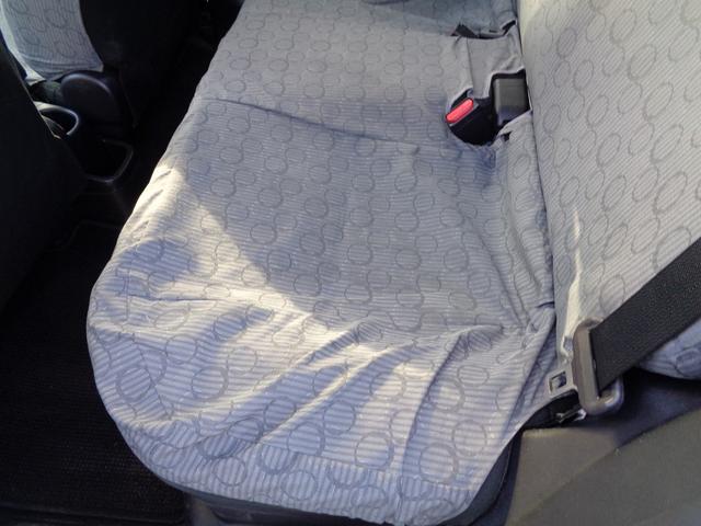 アクア Ｓ　禁煙車・シートヒーター・タイヤ２０２４年製・フルセグナビ・バックカメラ・Ｂｌｕｅｔｏｏｔｈオーディオ・スマートキー２個・ＥＴＣ・ドラレコ（18枚目）