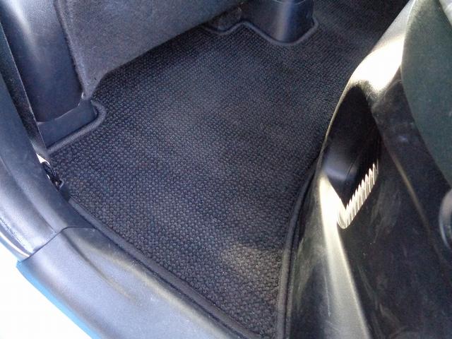 アクア Ｓ　禁煙車・シートヒーター・タイヤ２０２４年製・フルセグナビ・バックカメラ・Ｂｌｕｅｔｏｏｔｈオーディオ・スマートキー２個・ＥＴＣ・ドラレコ（19枚目）