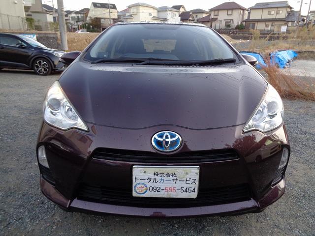 アクア Ｇ　ワンオーナー・禁煙車・フルセグナビ・ＤＶＤ再生・ＥＴＣ・スマートキー・ドライブレコーダー前後・アームレスト・オートライト（10枚目）