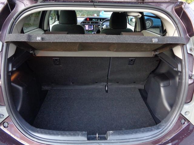 アクア Ｇ　ワンオーナー・禁煙車・フルセグナビ・ＤＶＤ再生・ＥＴＣ・スマートキー・ドライブレコーダー前後・アームレスト・オートライト（16枚目）