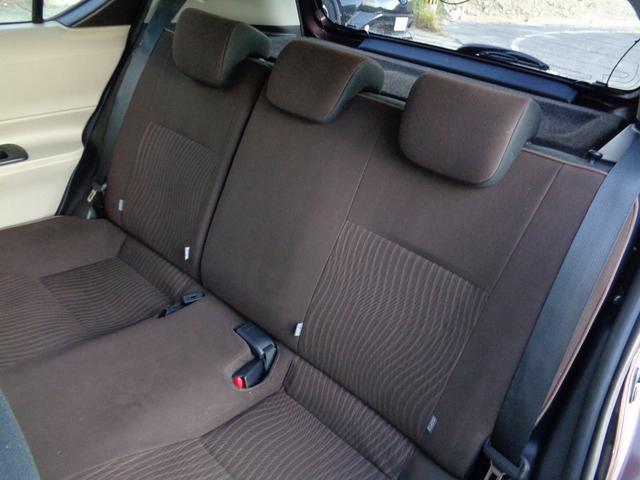 アクア Ｇ　ワンオーナー・禁煙車・フルセグナビ・ＤＶＤ再生・ＥＴＣ・スマートキー・ドライブレコーダー前後・アームレスト・オートライト（19枚目）