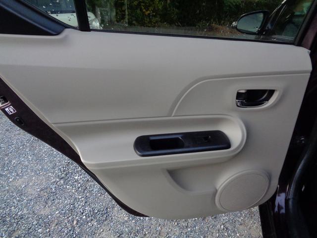 アクア Ｇ　ワンオーナー・禁煙車・フルセグナビ・ＤＶＤ再生・ＥＴＣ・スマートキー・ドライブレコーダー前後・アームレスト・オートライト（22枚目）