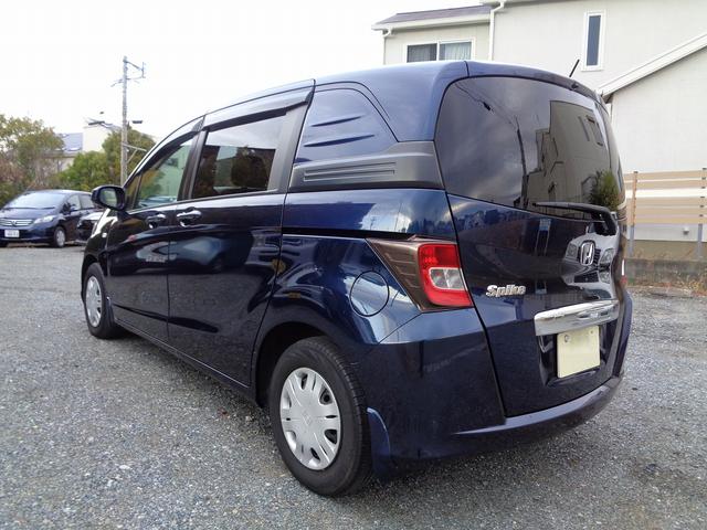 フリードスパイク Ｇ　ジャストセレクション　フルセグナビ・バックカメラ・タイヤ２０２４年製・片側電動スライドドア・スマートキー２個・オートライト・ＨＩＤ・オートエアコン（7枚目）