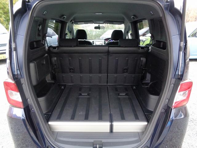 フリードスパイク Ｇ　ジャストセレクション　フルセグナビ・バックカメラ・タイヤ２０２４年製・片側電動スライドドア・スマートキー２個・オートライト・ＨＩＤ・オートエアコン（14枚目）