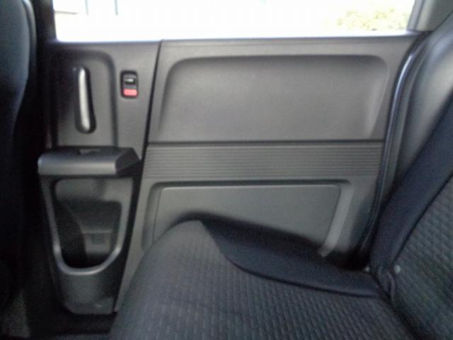 フリードスパイク Ｇ　ジャストセレクション　フルセグナビ・バックカメラ・タイヤ２０２４年製・片側電動スライドドア・スマートキー２個・オートライト・ＨＩＤ・オートエアコン（25枚目）