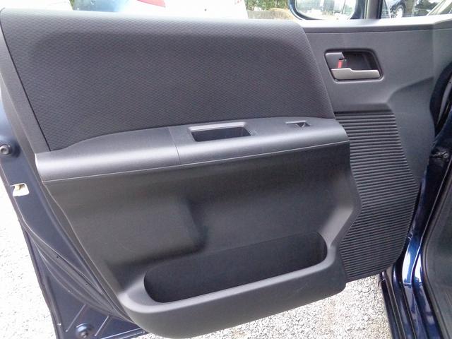 フリードスパイク Ｇ　ジャストセレクション　フルセグナビ・バックカメラ・タイヤ２０２４年製・片側電動スライドドア・スマートキー２個・オートライト・ＨＩＤ・オートエアコン（30枚目）