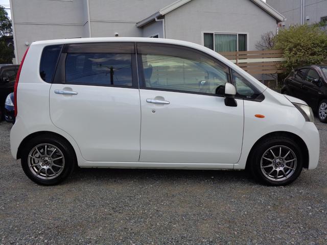 ムーヴ Ｌ　ワンオーナー　禁煙車　イクリプスナビＡＶＮ－Ｐ９Ｗ　フルセグ　Ｂｌｕｅｔｏｏｔｈオーディオ　ＣＤ　ＤＶＤ　前後ユピテルドラレコ　バックモニター　ＥＴＣ　社外１４インチアルミホイール　タイヤ２０２４年製（3枚目）