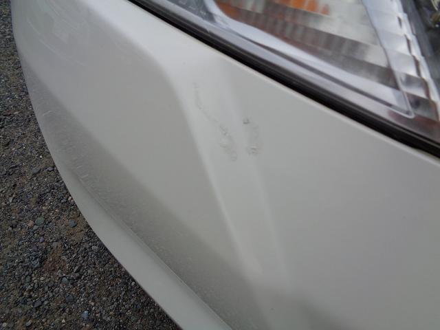 フィットハイブリッド スマートセレクション ワンセグナビ・バックカメラ・DVD視聴・スマートキー・HID・オートライト・オートクルーズコントロール(11枚目)