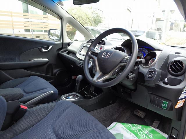 フィットハイブリッド スマートセレクション ワンセグナビ・バックカメラ・DVD視聴・スマートキー・HID・オートライト・オートクルーズコントロール(28枚目)