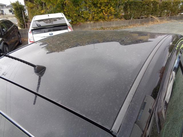 プリウス Ｌ　禁煙車・ワンセグポータブルナビ・ＥＴＣ・オートライト・スマートキー２個・ＡＵＸ・ＵＳＢ入力（12枚目）