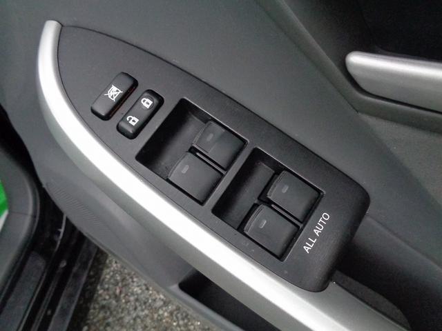 プリウス Ｌ　禁煙車・ワンセグポータブルナビ・ＥＴＣ・オートライト・スマートキー２個・ＡＵＸ・ＵＳＢ入力（34枚目）