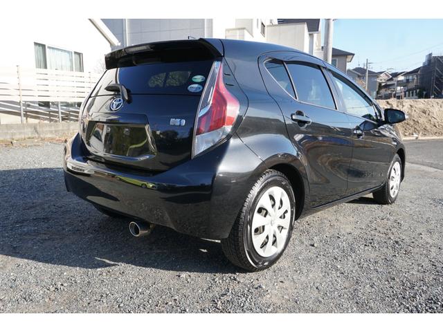 アクア Ｓ　フルセグナビ　フォグライト　ＨＩＤ　バックカメラ　Ｂｌｕｅｔｏｏｔｈオーディオ　ＥＴＣ　スマートキー　プッシュスタート　オートエアコン　オートライト（4枚目）