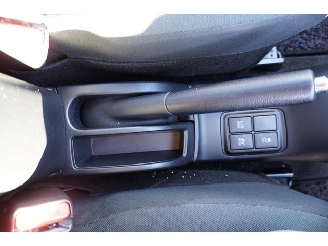 アクア Ｓ　フルセグナビ　フォグライト　ＨＩＤ　バックカメラ　Ｂｌｕｅｔｏｏｔｈオーディオ　ＥＴＣ　スマートキー　プッシュスタート　オートエアコン　オートライト（62枚目）