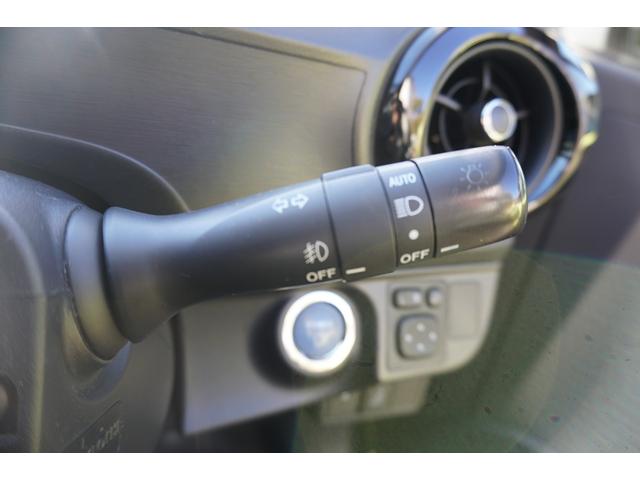 アクア Ｓ　フルセグナビ　フォグライト　ＨＩＤ　バックカメラ　Ｂｌｕｅｔｏｏｔｈオーディオ　ＥＴＣ　スマートキー　プッシュスタート　オートエアコン　オートライト（74枚目）