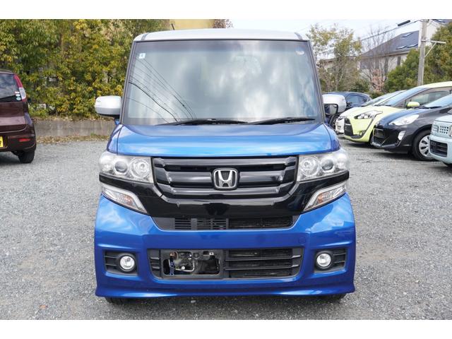 Ｎ－ＢＯＸカスタム Ｇ・Ｌパッケージ　ツートンカラー　ルーフシルバー　グリルブラック　ワンセグナビ　バックカメラ　ＥＴＣ　スマートキー２個　リア席サンシェード　ＨＩＤ　ＬＥＤルームランプ　１４インチアルミホイール（2枚目）