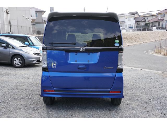 Ｎ－ＢＯＸカスタム Ｇ・Ｌパッケージ　ツートンカラー　ルーフシルバー　グリルブラック　ワンセグナビ　バックカメラ　ＥＴＣ　スマートキー２個　リア席サンシェード　ＨＩＤ　ＬＥＤルームランプ　１４インチアルミホイール（5枚目）