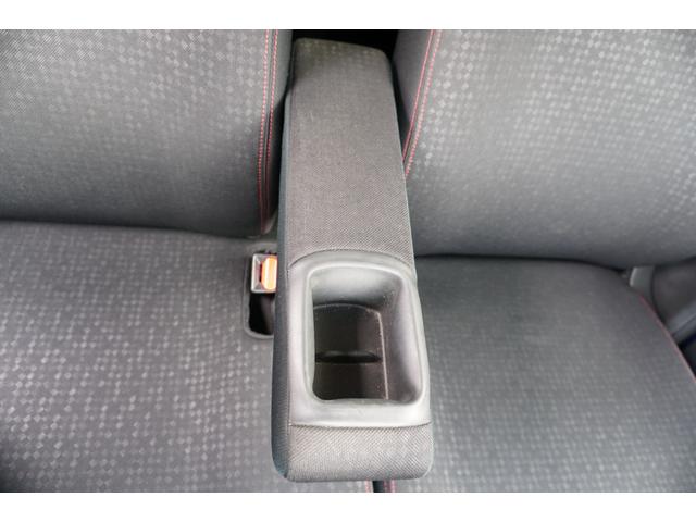 Ｎ－ＢＯＸカスタム Ｇ・Ｌパッケージ　ツートンカラー　ルーフシルバー　グリルブラック　ワンセグナビ　バックカメラ　ＥＴＣ　スマートキー２個　リア席サンシェード　ＨＩＤ　ＬＥＤルームランプ　１４インチアルミホイール（52枚目）