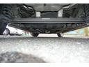 エアコンフィルター交換、洗車、フロアマット洗浄を行っています。外装は塗装の禿や目立つガリ傷などはなく艶があり小傷程度の綺麗な状態です。