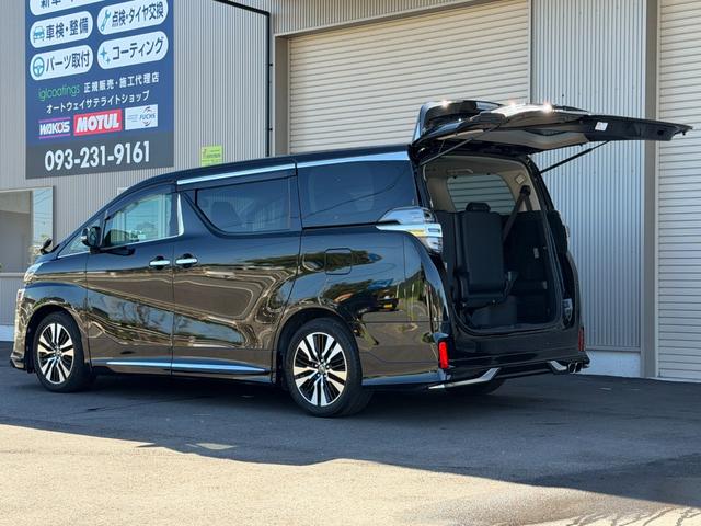ヴェルファイア ２．５Ｚ　Ｇエディション　モデリスタ古エアロ純正１０型ナビ　後席モニター　セーフティセンス　レーダークルーズ　バックカメラ　ＥＴＣ２．０　　フルセグ　ドラレコ　シートベンチレーション　パワーシート　パワーバックドア（10枚目）