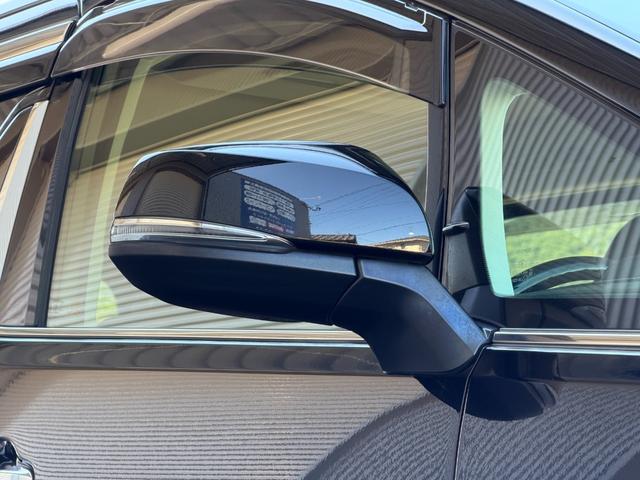 ヴェルファイア ２．５Ｚ　Ｇエディション　モデリスタ古エアロ純正１０型ナビ　後席モニター　セーフティセンス　レーダークルーズ　バックカメラ　ＥＴＣ２．０　　フルセグ　ドラレコ　シートベンチレーション　パワーシート　パワーバックドア（15枚目）