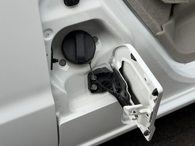 エブリイ ＰＡリミテッド　ナビ　ＴＶ　バックカメラ　ハイルーフ　ＥＴＣ　キーレス（30枚目）