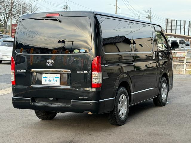 ハイエースバン スーパーＧＬ　ダークプライム　ナビ　ＴＶ　ＥＴＣ　Ｂｌｕｅｔｏｏｔｈオーディオ　スマートキー　ＬＥＤヘッドライト　両側スライドドア（8枚目）