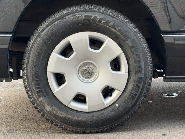 ハイエースバン スーパーＧＬ　ダークプライム　ナビ　ＴＶ　ＥＴＣ　Ｂｌｕｅｔｏｏｔｈオーディオ　スマートキー　ＬＥＤヘッドライト　両側スライドドア（20枚目）