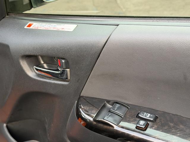 ハイエースバン スーパーＧＬ　ダークプライム　ナビ　ＴＶ　ＥＴＣ　Ｂｌｕｅｔｏｏｔｈオーディオ　スマートキー　ＬＥＤヘッドライト　両側スライドドア（40枚目）