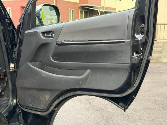 ハイエースバン スーパーＧＬ　ダークプライム　ナビ　ＴＶ　ＥＴＣ　Ｂｌｕｅｔｏｏｔｈオーディオ　スマートキー　ＬＥＤヘッドライト　両側スライドドア（41枚目）