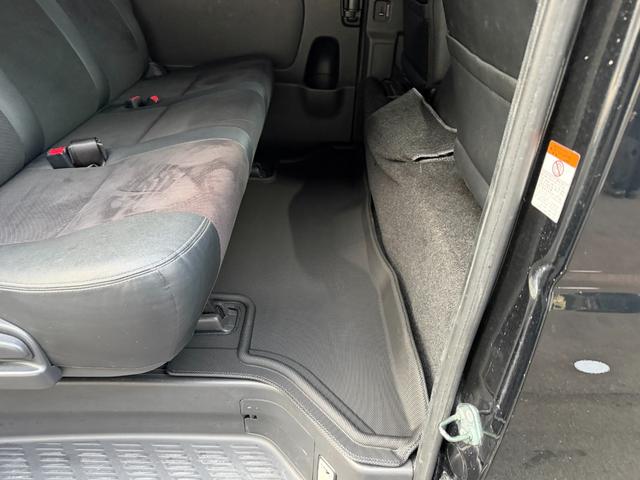 ハイエースバン スーパーＧＬ　ダークプライム　ナビ　ＴＶ　ＥＴＣ　Ｂｌｕｅｔｏｏｔｈオーディオ　スマートキー　ＬＥＤヘッドライト　両側スライドドア（46枚目）