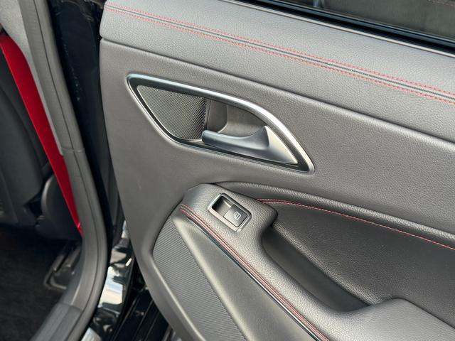 CLAクラス CLA45 AMG 4マチック ナビ TV CarPlay Bluetooth バックカメラ サンルーフ キーレスゴー ブラインドスポット アダクティブクルーズコントロール(70枚目)