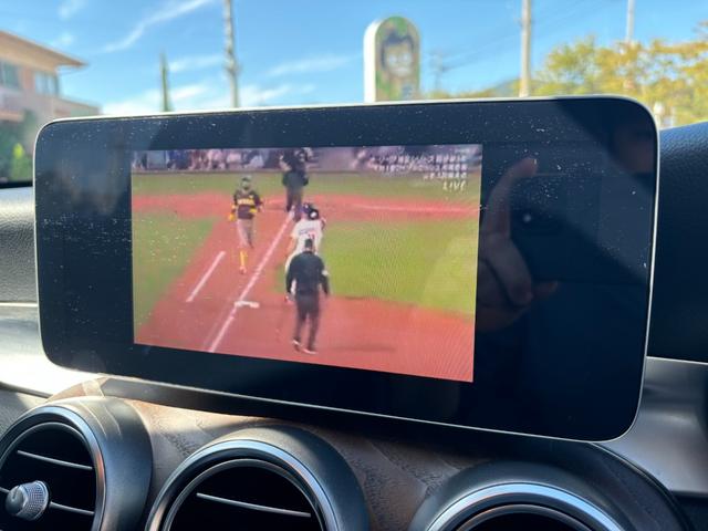 Ｃクラス Ｃ１８０アバンギャルド　後期モデル　レーダーセーフティーパッケージ　ｃａｒｐｌａｙ　コマンドシステム　ＴＶ　ＥＴＣ　純正アルミホイール　キーレスゴー　ＬＥＤヘッドライト（34枚目）