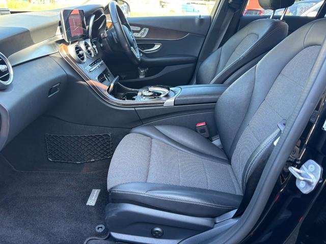 Ｃクラス Ｃ１８０アバンギャルド　後期モデル　レーダーセーフティーパッケージ　ｃａｒｐｌａｙ　コマンドシステム　ＴＶ　ＥＴＣ　純正アルミホイール　キーレスゴー　ＬＥＤヘッドライト（52枚目）