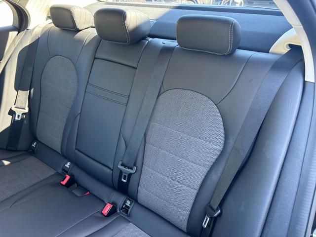 Ｃクラス Ｃ１８０アバンギャルド　後期モデル　レーダーセーフティーパッケージ　ｃａｒｐｌａｙ　コマンドシステム　ＴＶ　ＥＴＣ　純正アルミホイール　キーレスゴー　ＬＥＤヘッドライト（66枚目）