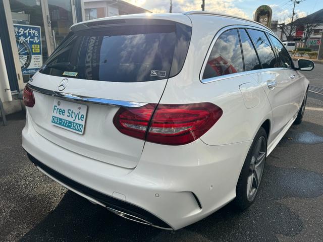 Ｃクラスステーションワゴン Ｃ２００　ステーションワゴン　スポーツ　レーダーセーフティーパッケージ　ブラックレザーシート　純正アルミホイール　キーレスゴー　運転席パワーシート　前席シートヒーター（8枚目）