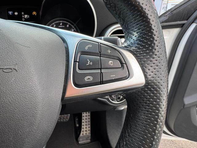 Ｃクラスステーションワゴン Ｃ２００　ステーションワゴン　スポーツ　レーダーセーフティーパッケージ　ブラックレザーシート　純正アルミホイール　キーレスゴー　運転席パワーシート　前席シートヒーター（32枚目）