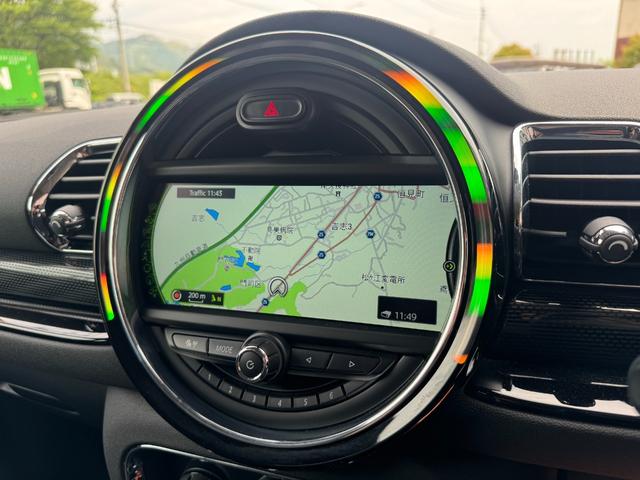 ＭＩＮＩ クーパー　クラブマン　ＬＥＤヘッドライト　コンフォートアクセス　バックカメラ　クルーズコントロール　１７インチ純正アルミホイール（30枚目）