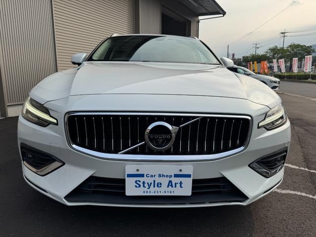Ｖ６０ Ｔ５　インスクリプション　ナビ　ＴＶ　ＥＴＣ　Ｂｌｕｅｔｏｏｔｈ　ｃａｒｐｌａｙ　シートヒーター　シートクーラー　前後ドライブレコーダー　スマートキー（2枚目）