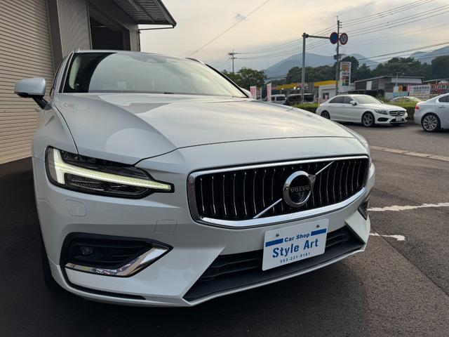 Ｖ６０ Ｔ５　インスクリプション　ナビ　ＴＶ　ＥＴＣ　Ｂｌｕｅｔｏｏｔｈ　ｃａｒｐｌａｙ　シートヒーター　シートクーラー　前後ドライブレコーダー　スマートキー（6枚目）