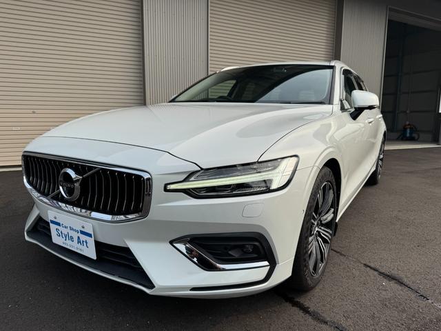 Ｖ６０ Ｔ５　インスクリプション　ナビ　ＴＶ　ＥＴＣ　Ｂｌｕｅｔｏｏｔｈ　ｃａｒｐｌａｙ　シートヒーター　シートクーラー　前後ドライブレコーダー　スマートキー（7枚目）