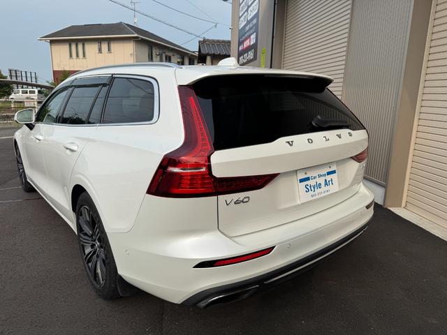 Ｖ６０ Ｔ５　インスクリプション　ナビ　ＴＶ　ＥＴＣ　Ｂｌｕｅｔｏｏｔｈ　ｃａｒｐｌａｙ　シートヒーター　シートクーラー　前後ドライブレコーダー　スマートキー（8枚目）