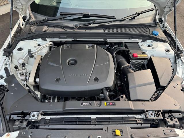 Ｖ６０ Ｔ５　インスクリプション　ナビ　ＴＶ　ＥＴＣ　Ｂｌｕｅｔｏｏｔｈ　ｃａｒｐｌａｙ　シートヒーター　シートクーラー　前後ドライブレコーダー　スマートキー（26枚目）