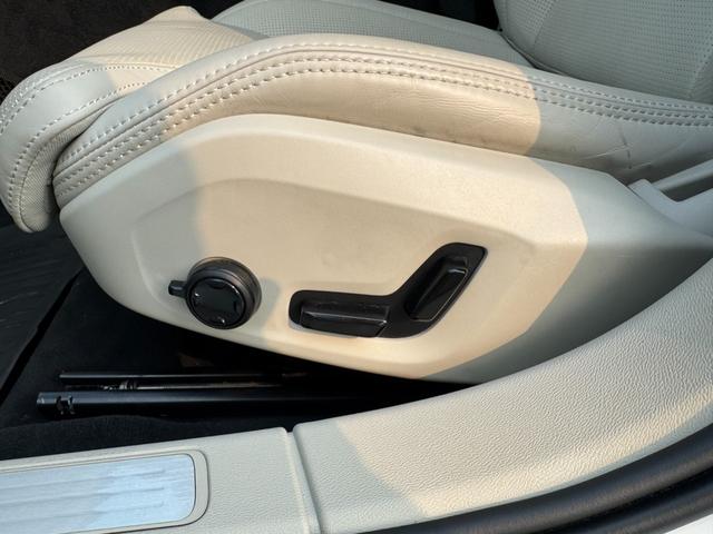 Ｖ６０ Ｔ５　インスクリプション　ナビ　ＴＶ　ＥＴＣ　Ｂｌｕｅｔｏｏｔｈ　ｃａｒｐｌａｙ　シートヒーター　シートクーラー　前後ドライブレコーダー　スマートキー（54枚目）