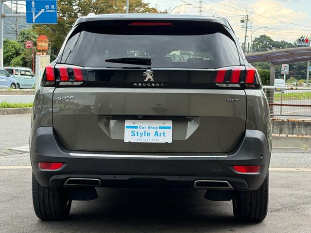 ５００８ ＧＴ　ブルーＨＤｉ　ナビ　ＴＶ　ＥＴＣ　Ｂｌｕｅｔｏｏｔｈ　ＬＥＤヘッドライト　バックカメラ　Ａｐｐｌｅ　Ｃａｒ　Ｐｌａｙ　パワーバックドア　サンルーフ　ファーストクラスパッケージ　ブラインドスポットモニター（3枚目）